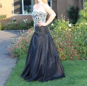 Tony Bowls Evening Dress sz 10